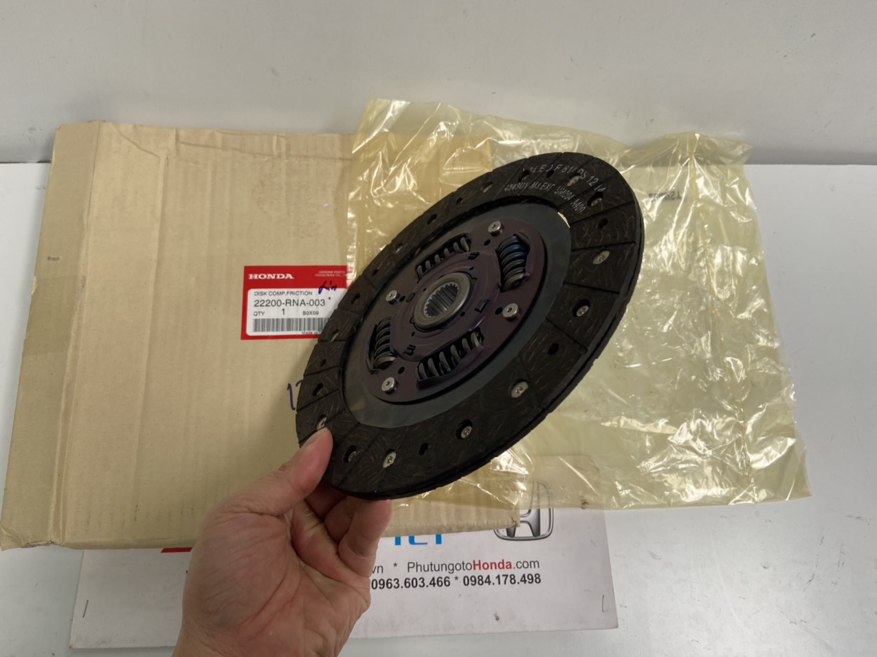 Lá côn xe Honda CIVIC 2010